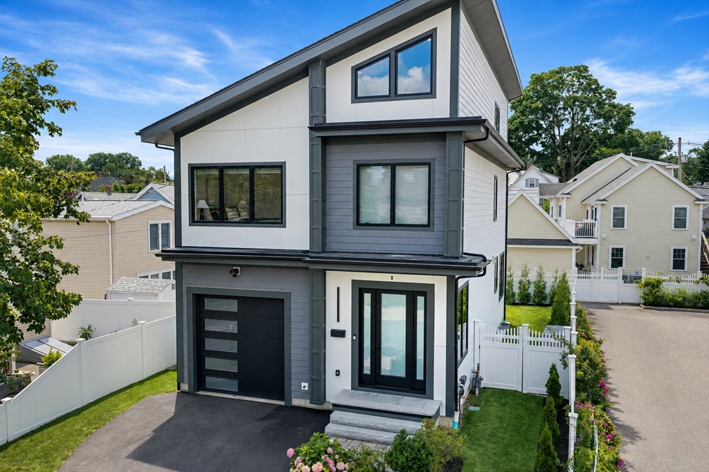 8 Gardner Street Property Photo 1