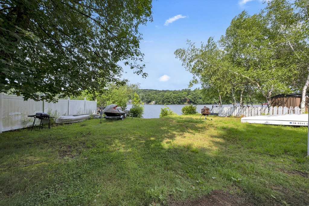 271 Mashapaug Rd Property Photo 18