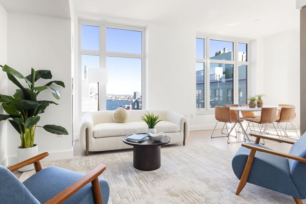 100 Lovejoy Wharf Property Photo 1