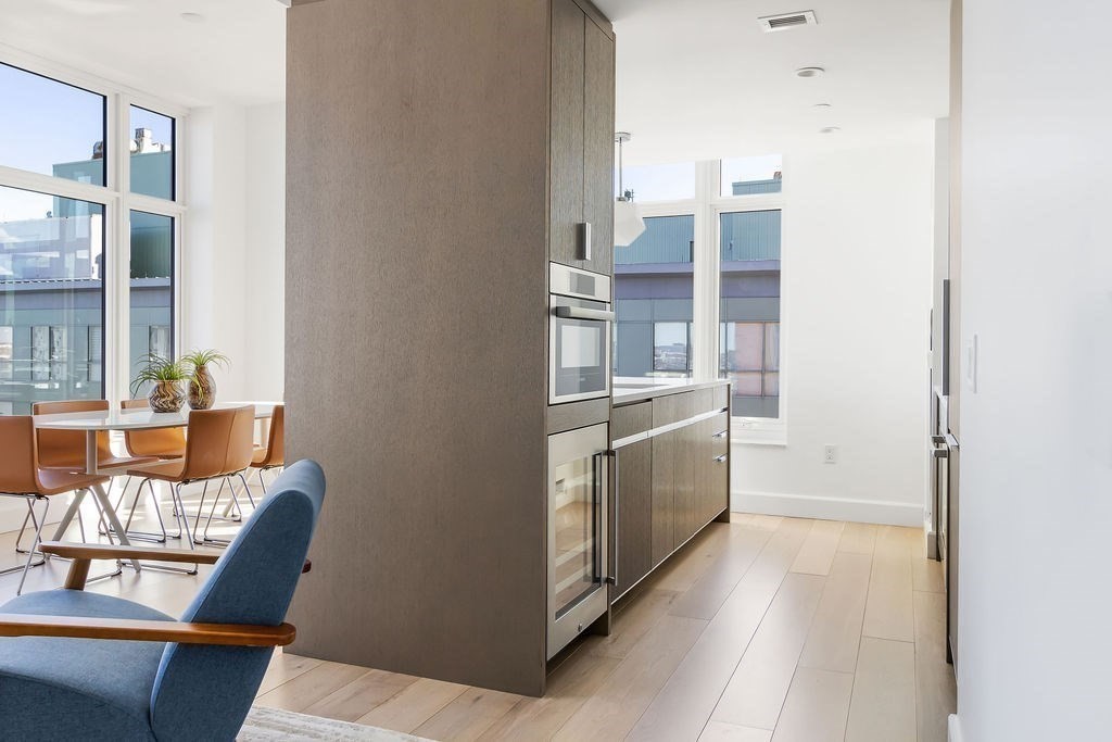 100 Lovejoy Wharf Property Photo 16