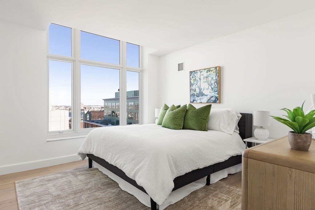 100 Lovejoy Wharf Property Photo 18