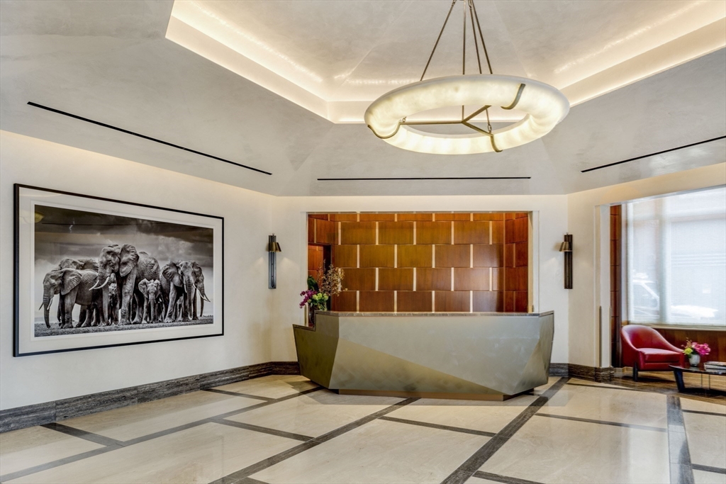 100 Lovejoy Wharf Property Photo 26