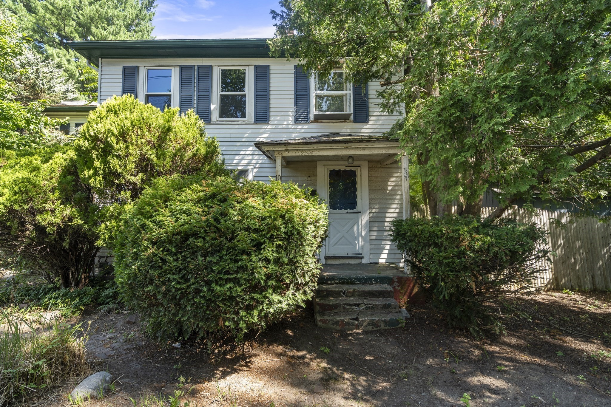 10 Willard St Property Photo 1