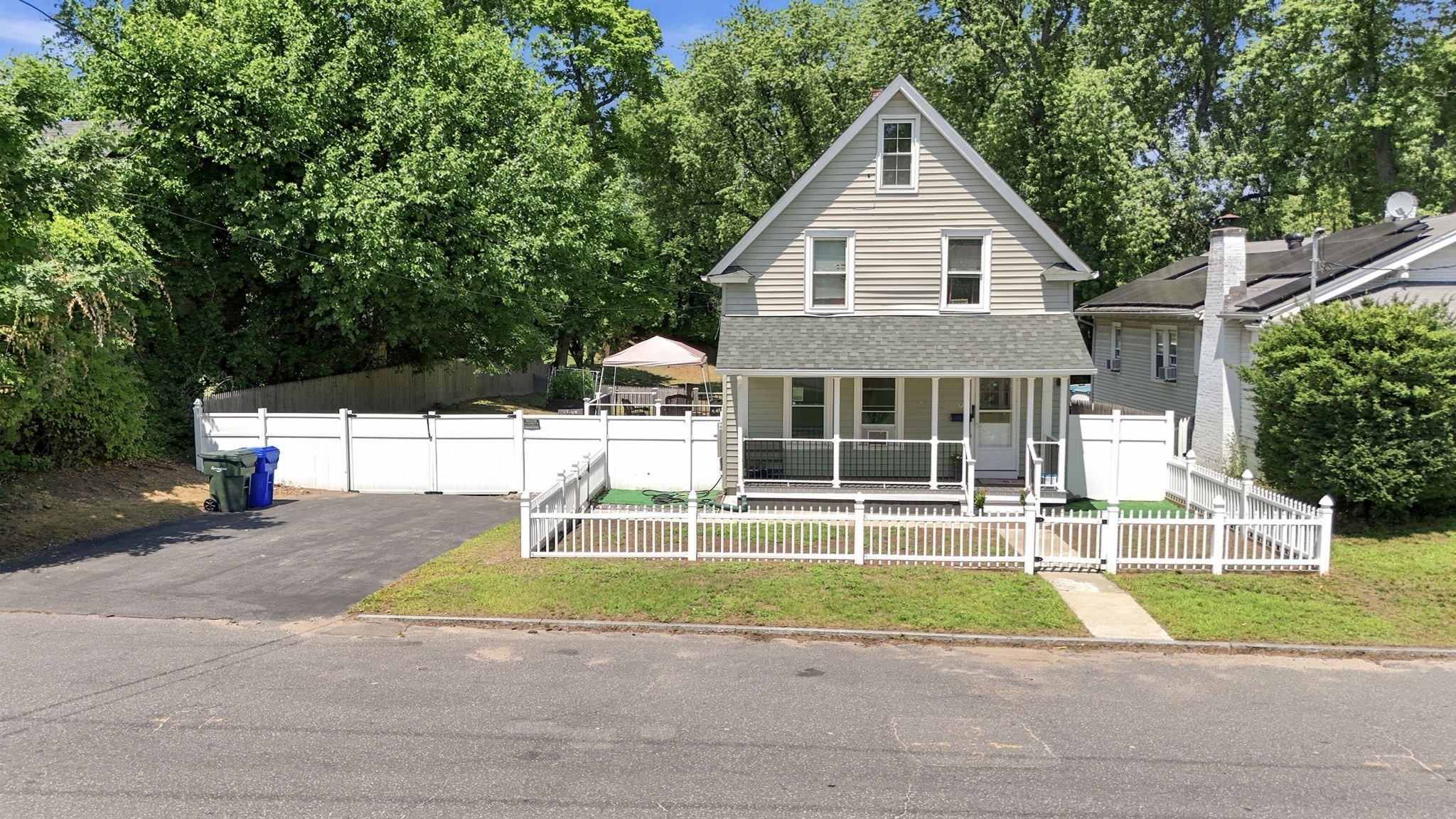72 Switzer Street Property Photo 2