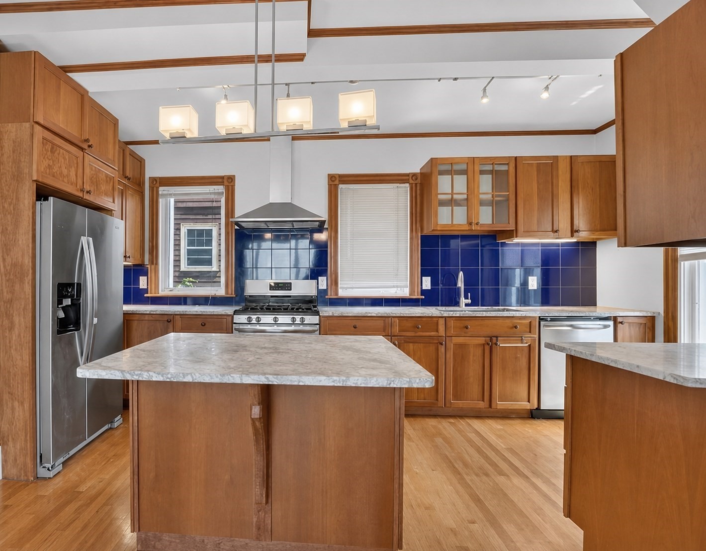 9 Dartmouth St Property Photo 2