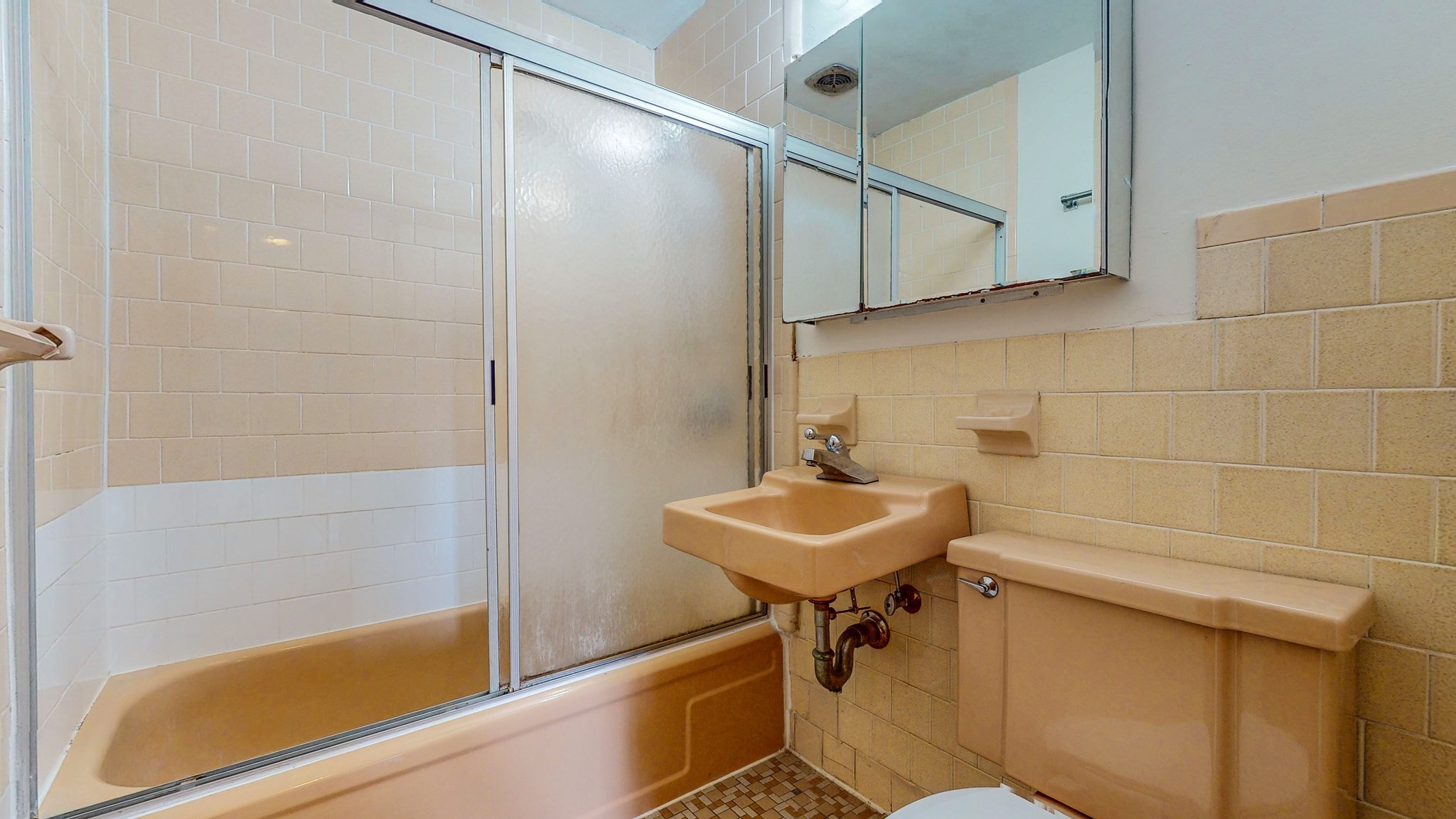 39 Englewood Ave # 24 Property Photo 22
