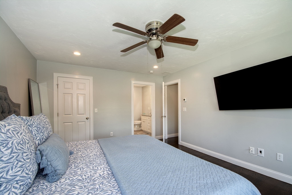 102 West Pond Street Property Photo 26