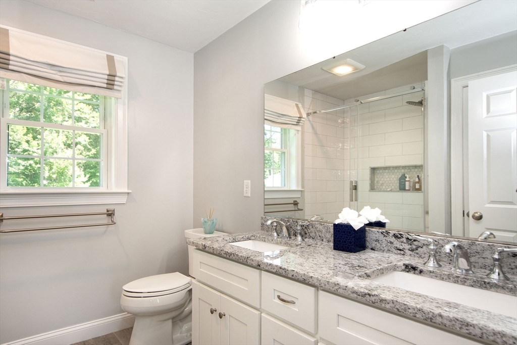 102 West Pond Street Property Photo 27