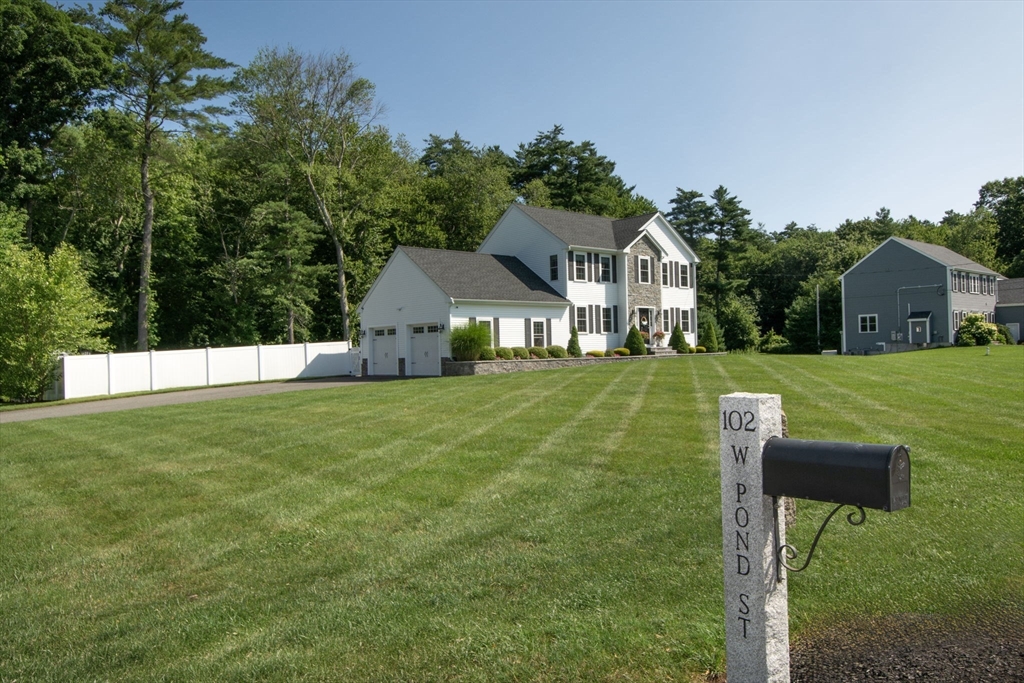 102 West Pond Street Property Photo 38