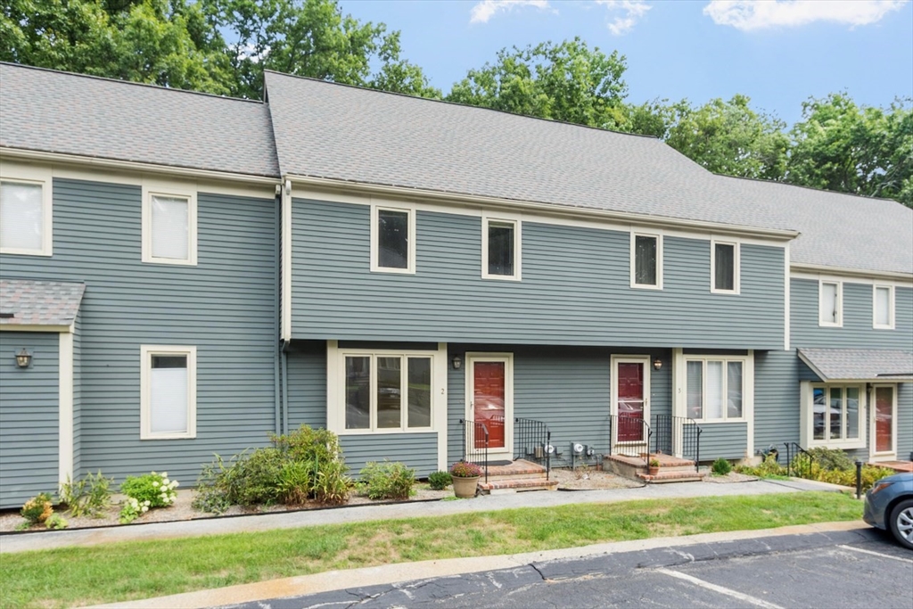 5 Deer Path # 2 Property Photo 1