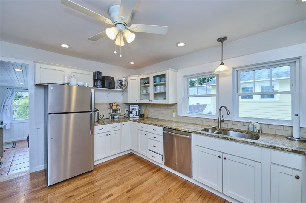 41 Lynde Ave Property Photo 5