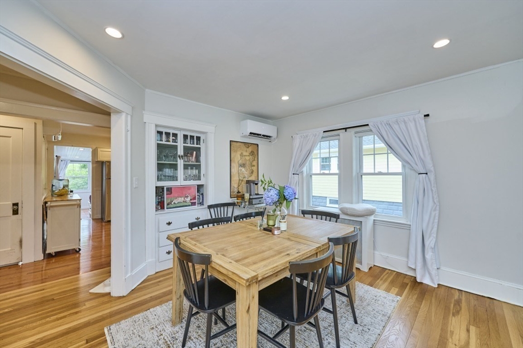 41 Lynde Ave Property Photo 7