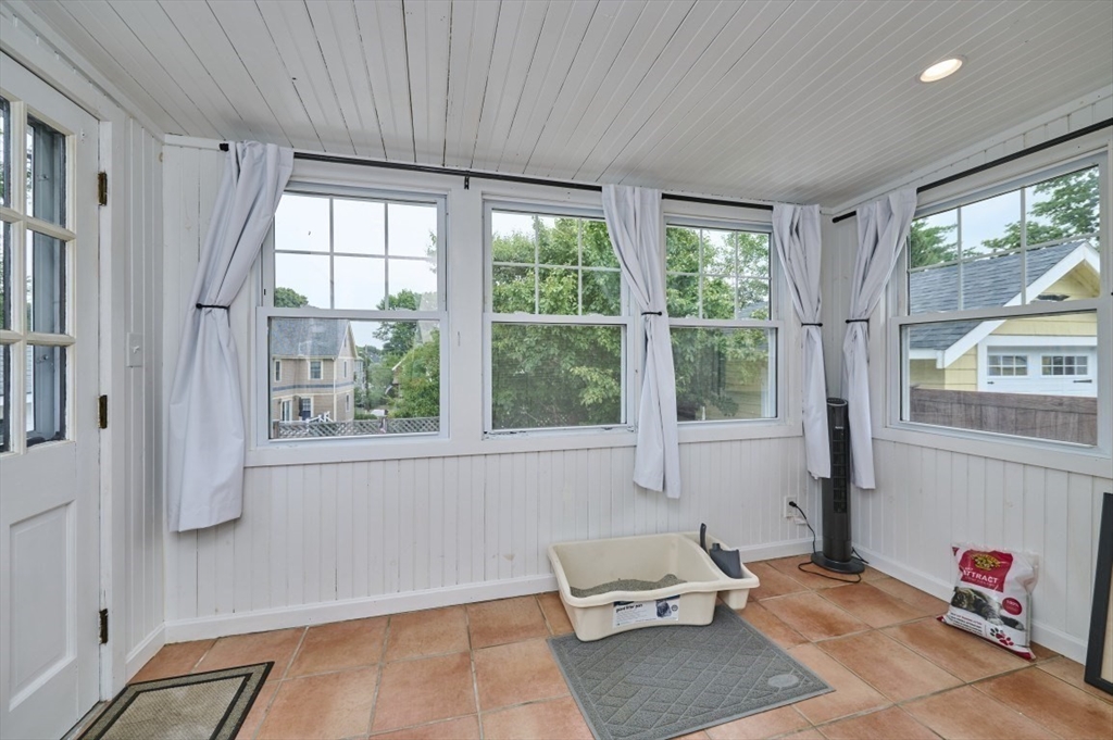 41 Lynde Ave Property Photo 18