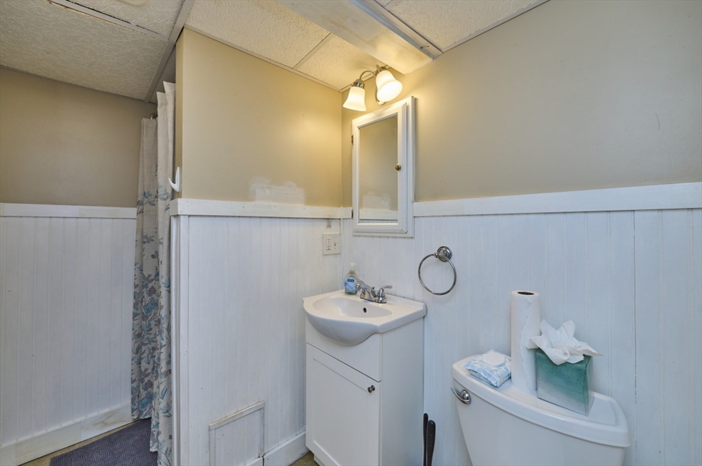 41 Lynde Ave Property Photo 25