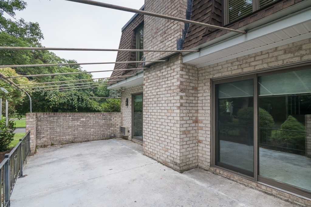 177 Porter Lake Dr # 177 Property Photo 28