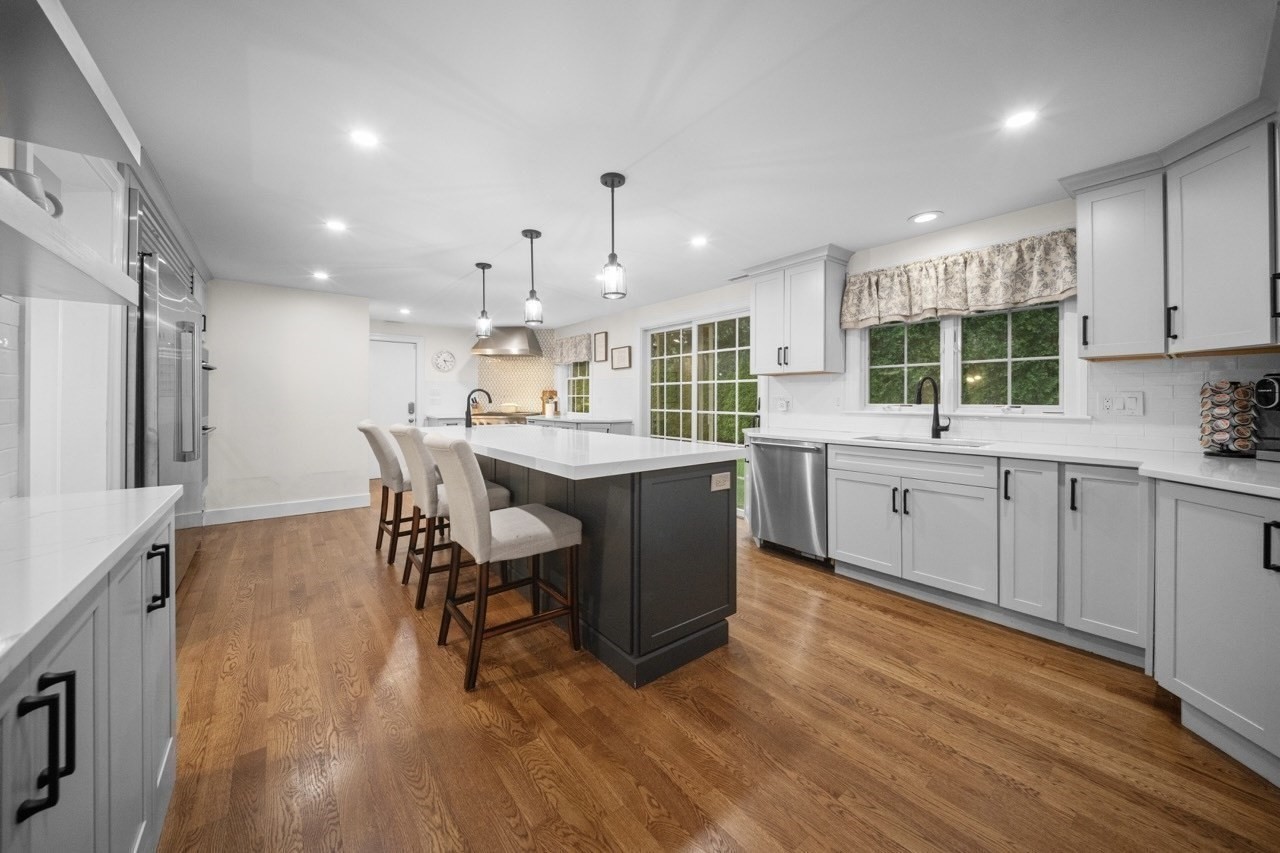 10 Juniper Hill Road Property Photo 6