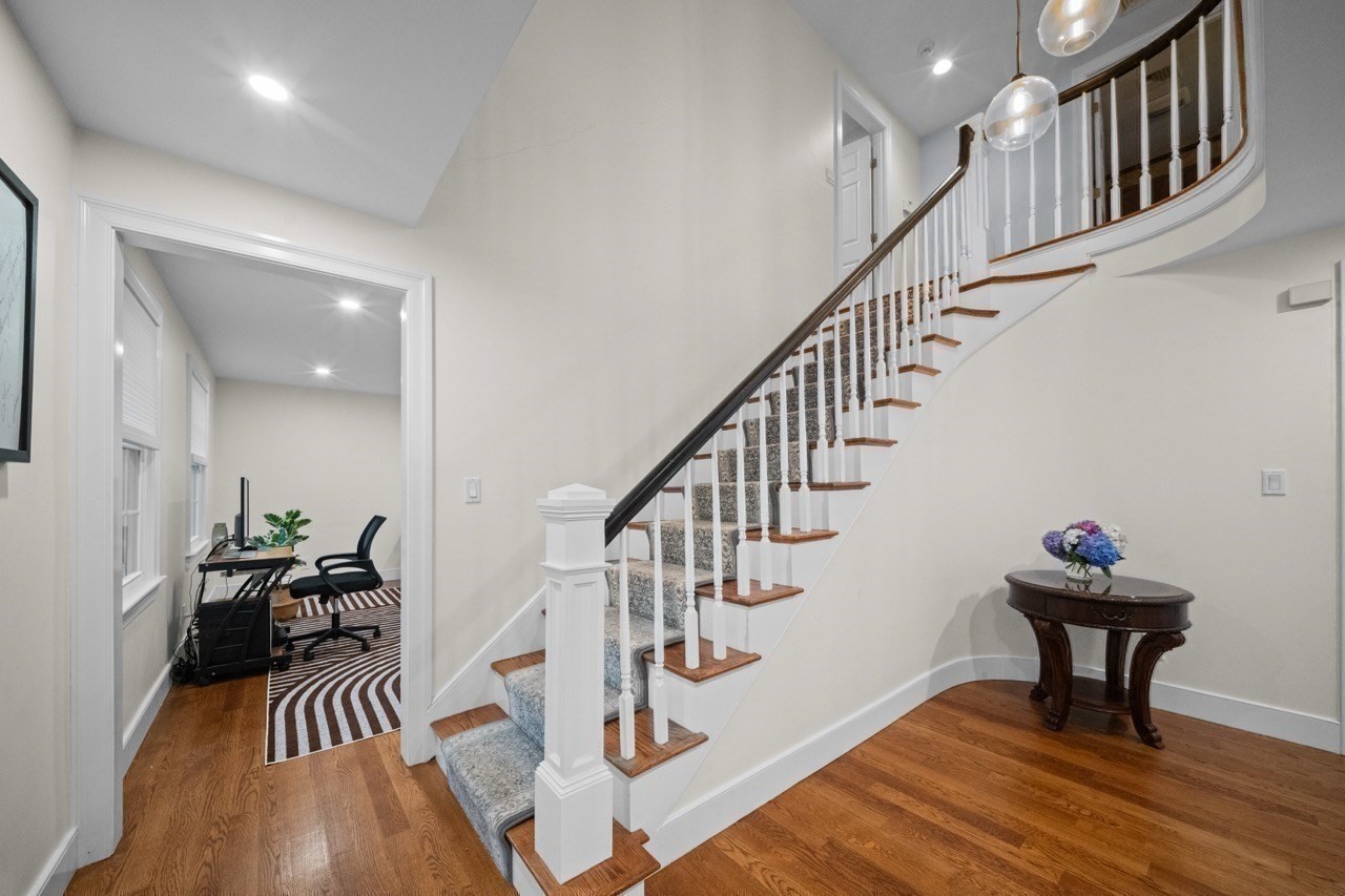 10 Juniper Hill Road Property Photo 13