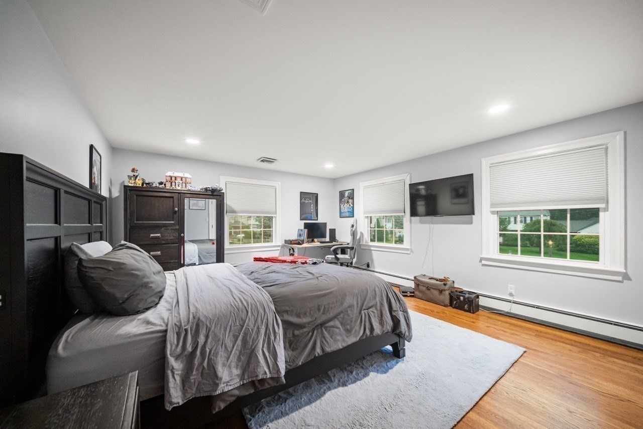10 Juniper Hill Road Property Photo 23