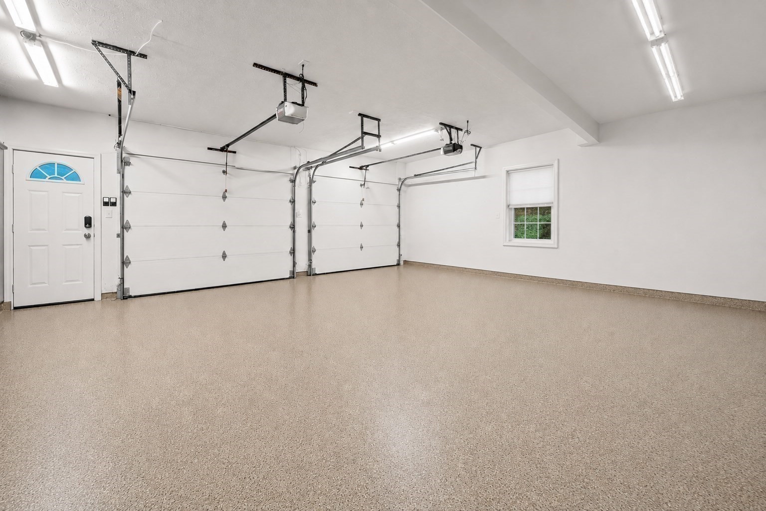 10 Juniper Hill Road Property Photo 33