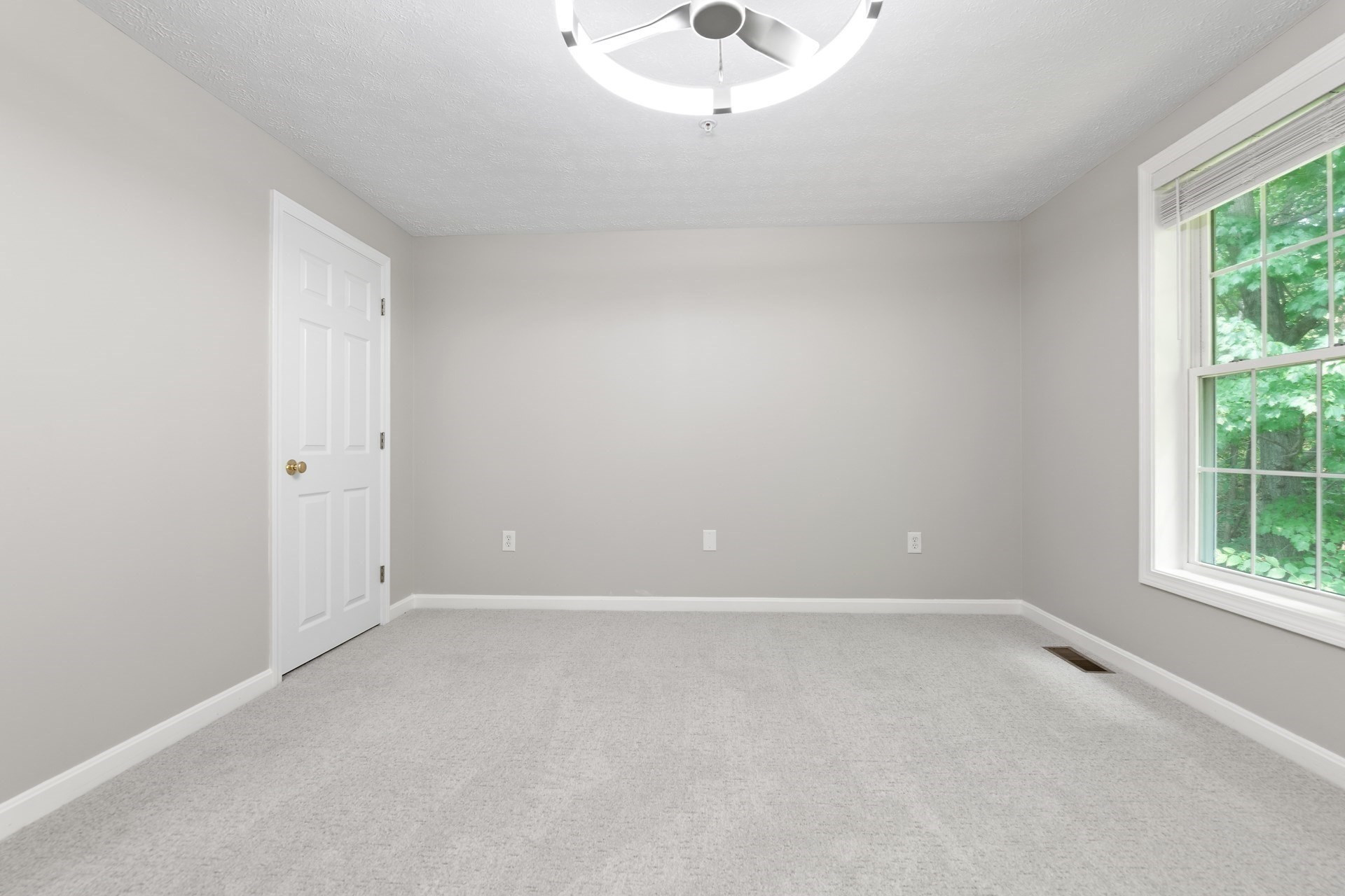 36 Georgetown Drive Property Photo 23