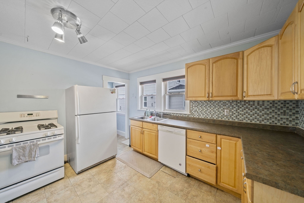 84 Alstead Street Property Photo 12