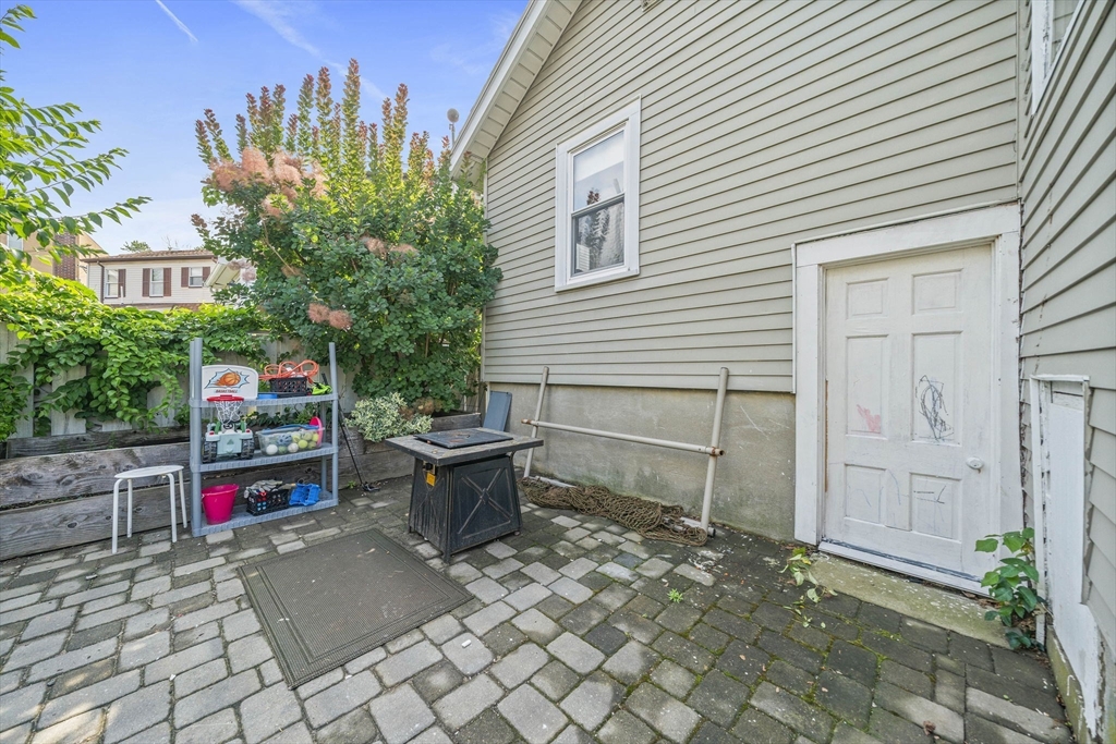 84 Alstead Street Property Photo 29