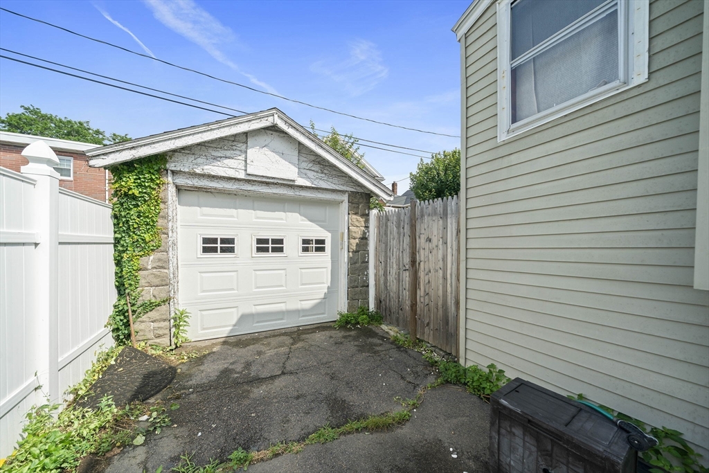 84 Alstead Street Property Photo 32