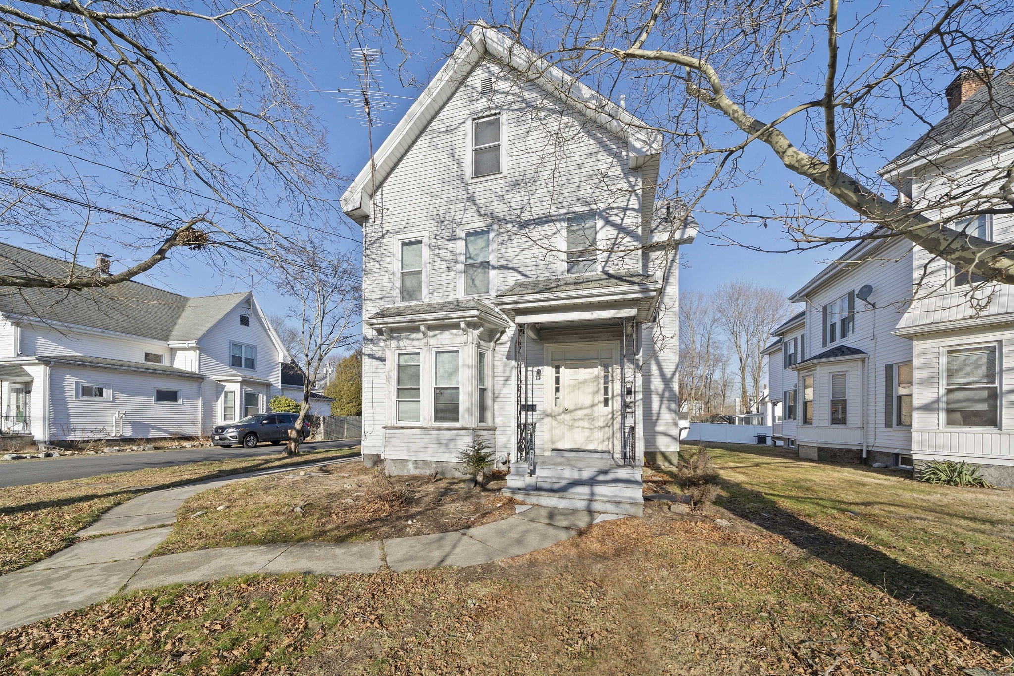 218 South Ave Property Photo 2