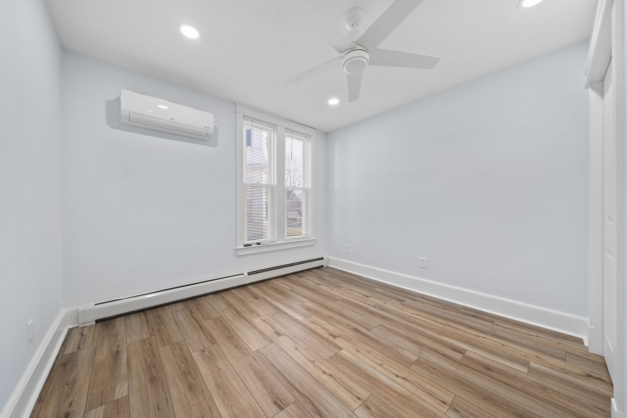 218 South Ave Property Photo 13