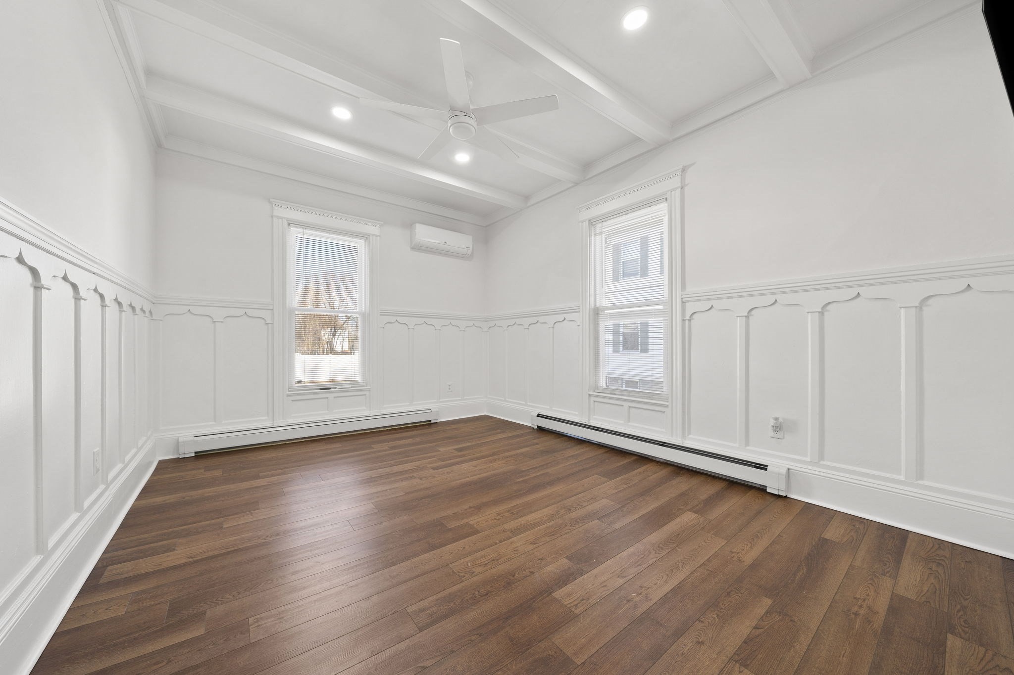 218 South Ave Property Photo 14