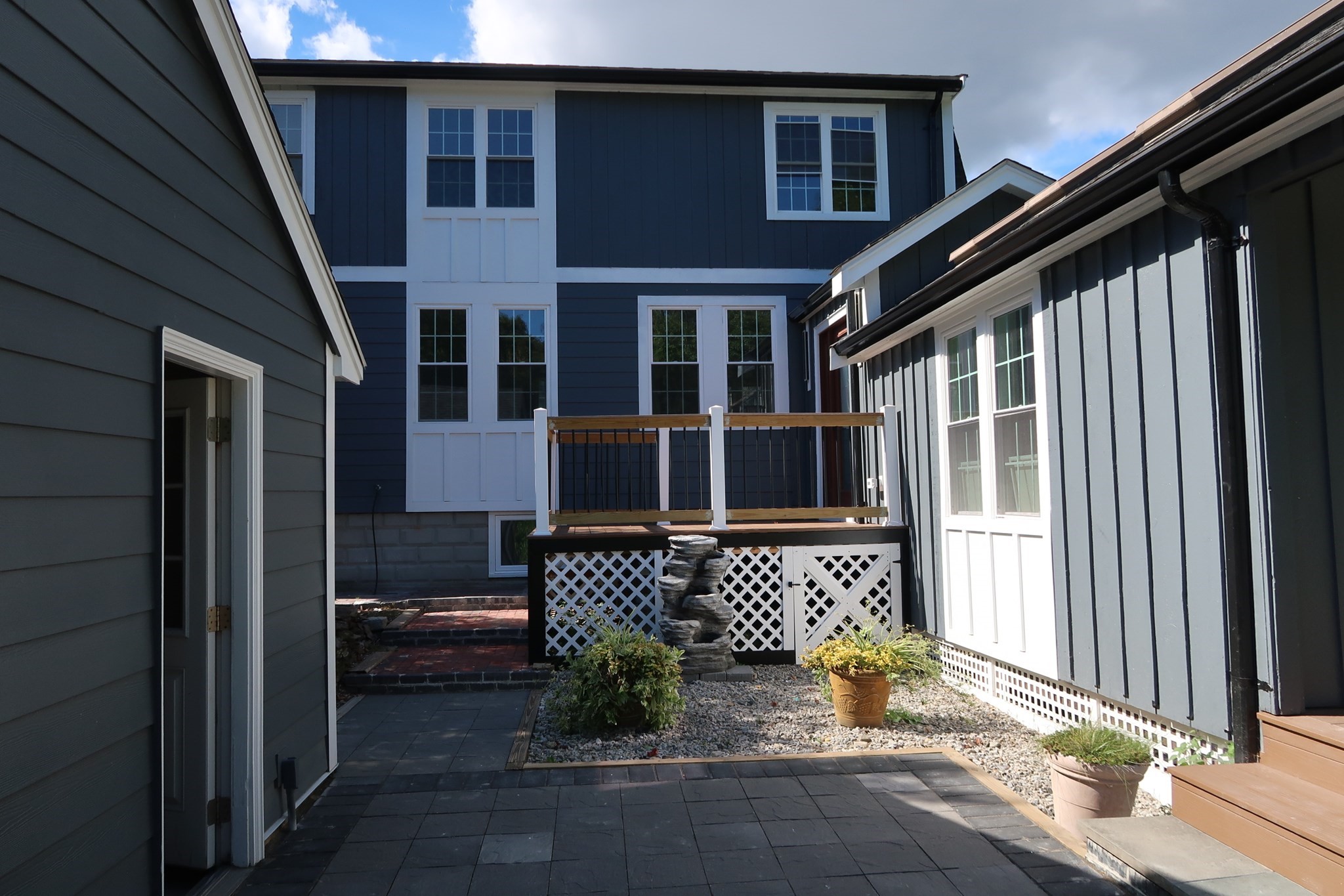 7 Brandon St Property Photo 2