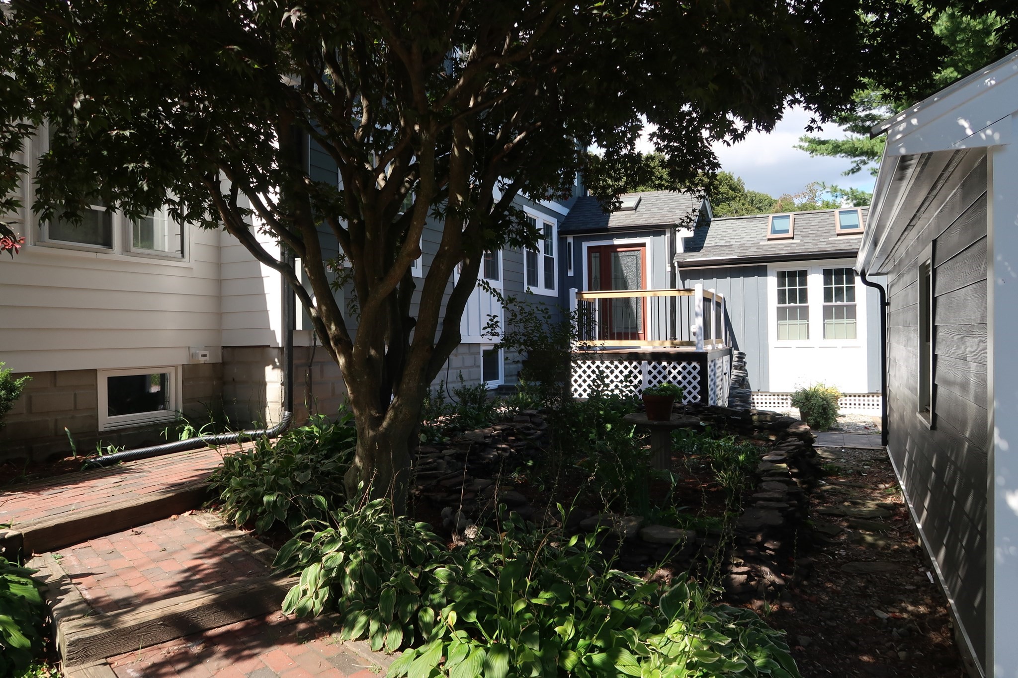7 Brandon St Property Photo 5
