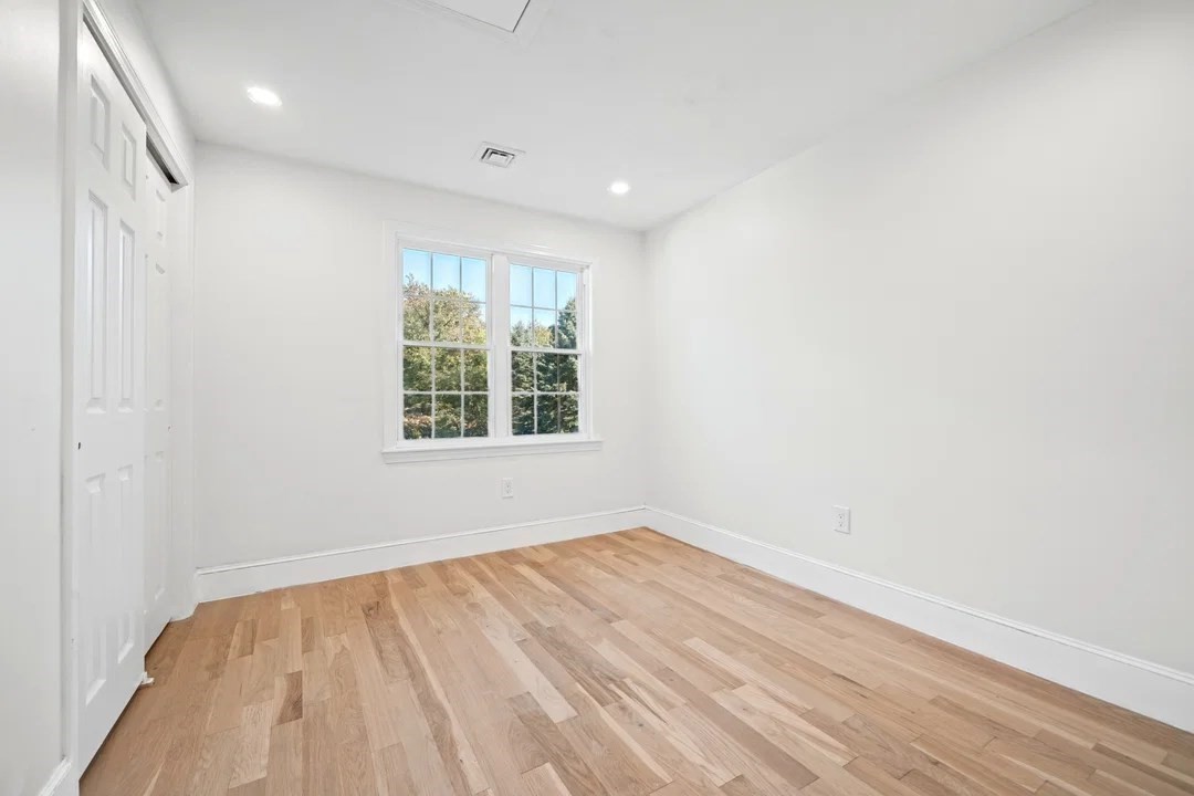 7 Brandon St Property Photo 16
