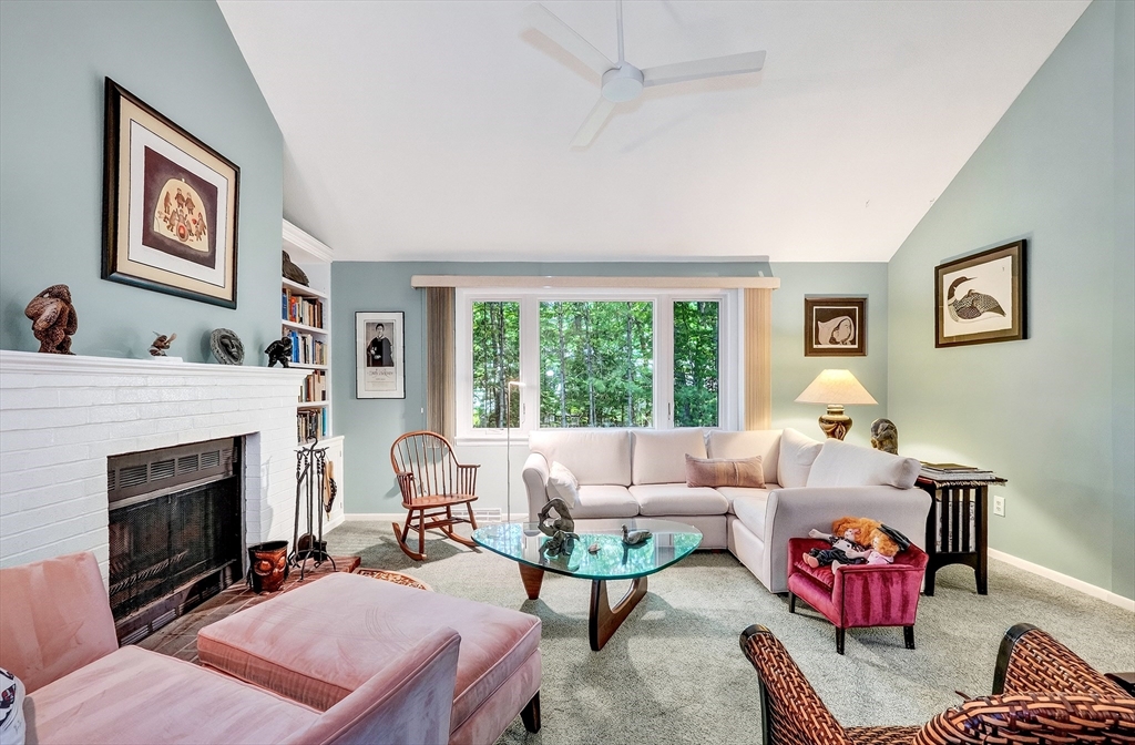 8 Pilgrim Drive # A Property Photo 7