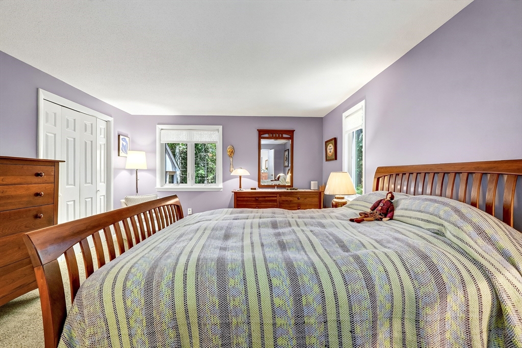 8 Pilgrim Drive # A Property Photo 17