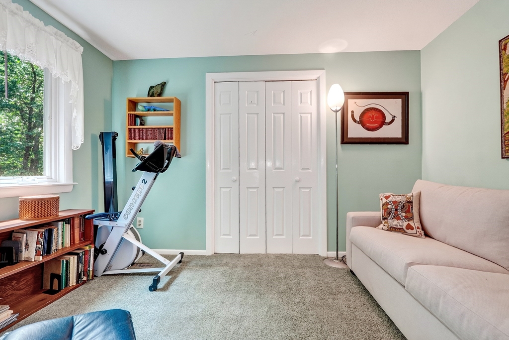 8 Pilgrim Drive # A Property Photo 26