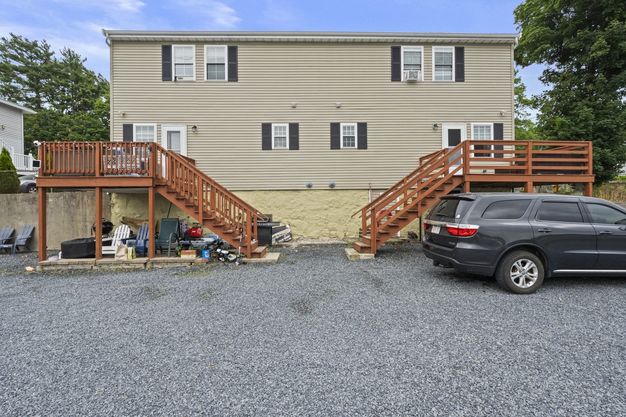 202 Commercial St Property Photo 30