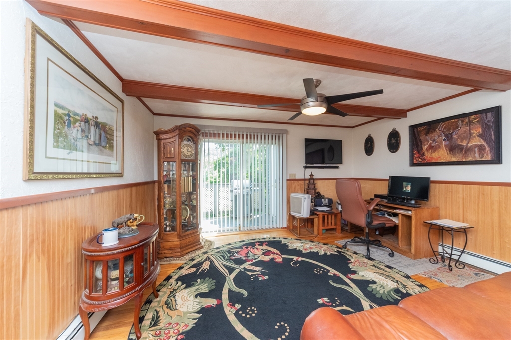 28 Highland St Property Photo 4