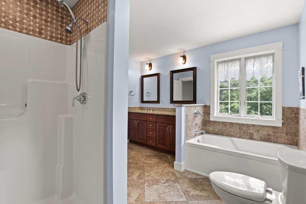 10 Pond Edge Trl Property Photo 28
