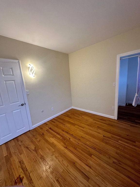 32 Slater Property Photo 33