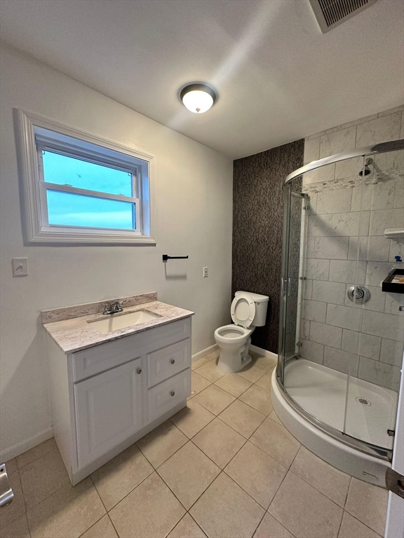 32 Slater Property Photo 35