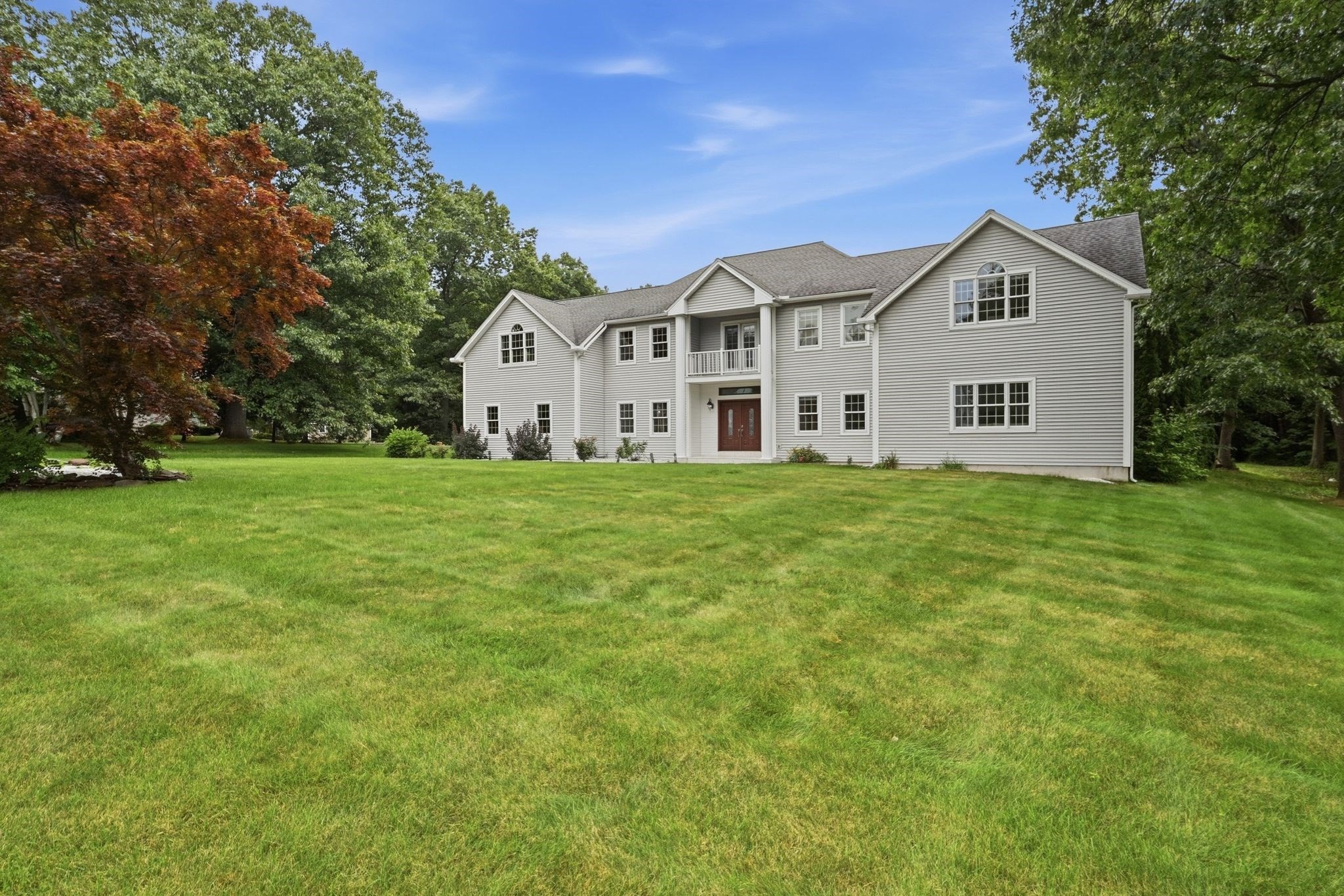 20 Raymond Cir Property Photo 2