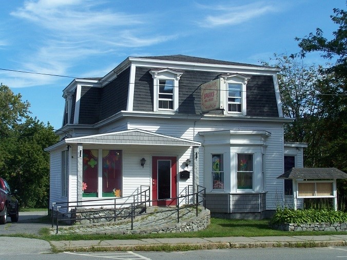 215 Central Street Property Photo 1