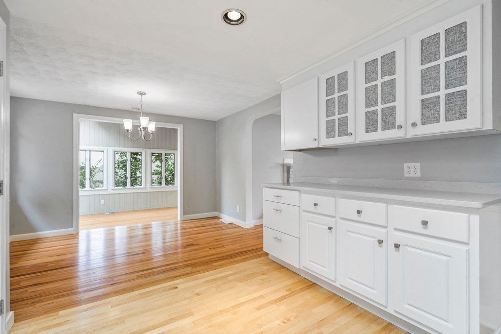 15 Temple Rd. Property Photo 6