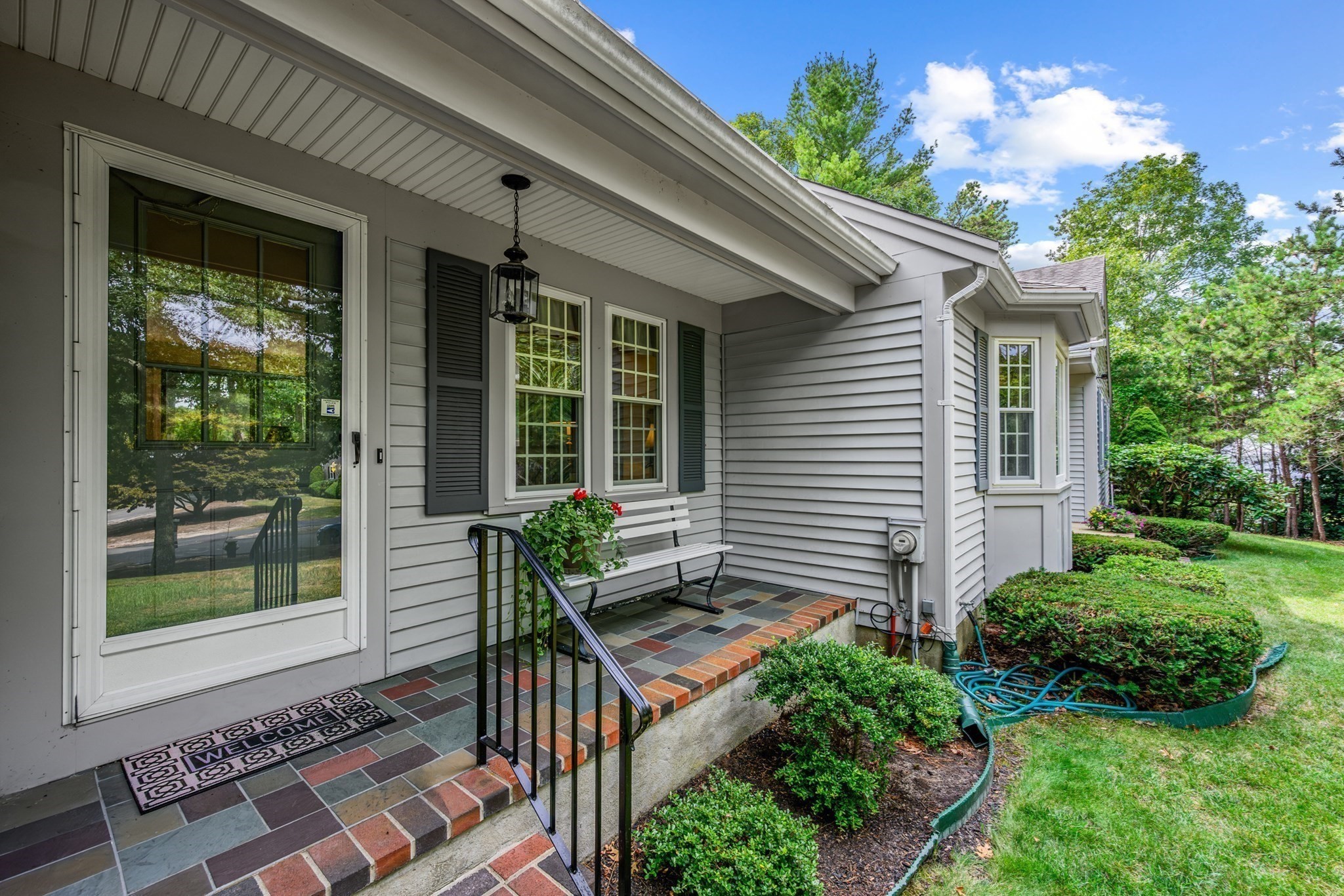 52 Greenland Cir Property Photo 4