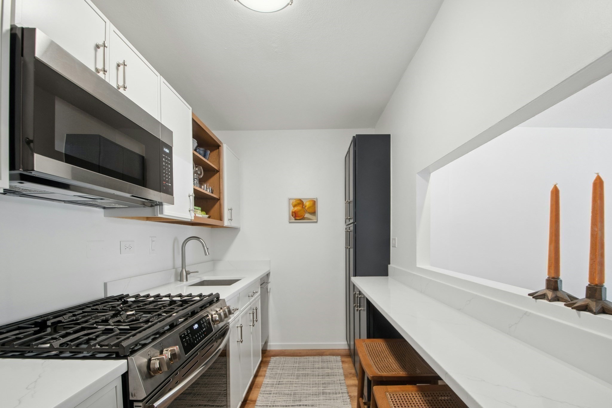 6 Whittier Pl # 3l Property Photo 3