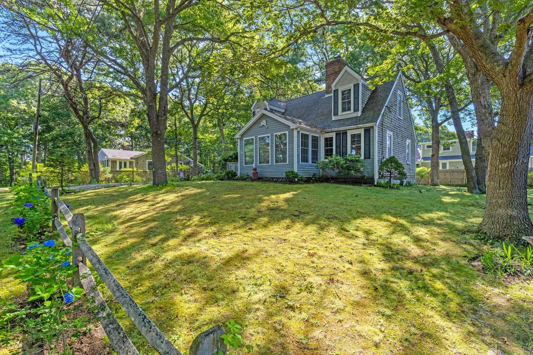 20 Park St Property Photo 4