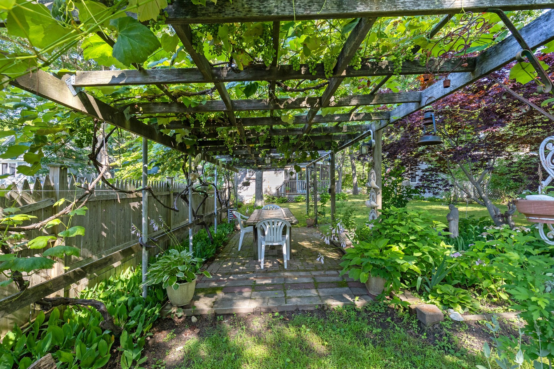 20 Park St Property Photo 11