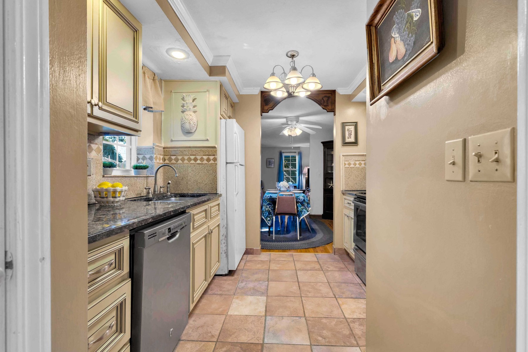 20 Park St Property Photo 25