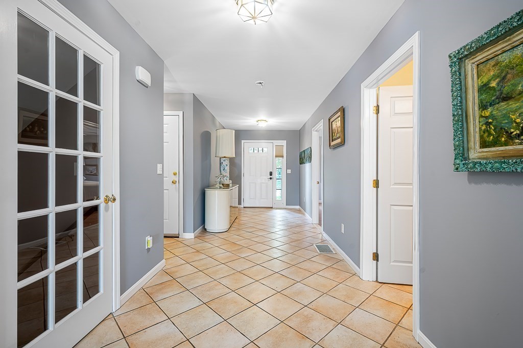 90 Sturbridge Hills Rd # 90 Property Photo 12